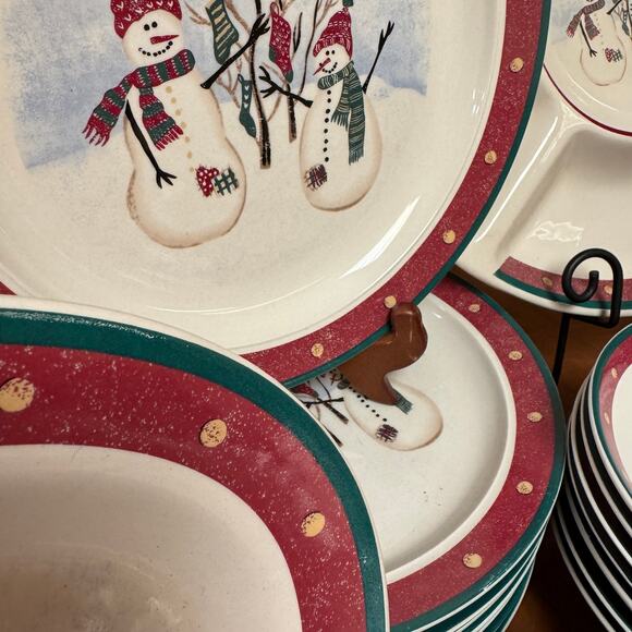 Set/4 Royal Season Coffee Mugs Stoneware Snowman Winter Christmas Dishes - Picture 4 of 8